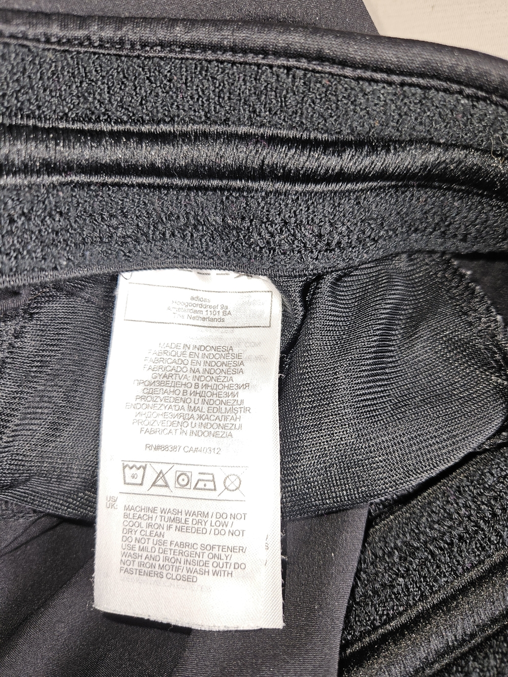 Adidas Men's Black Performance Training Shorts - Picture 9 of 10